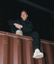 Athleisure Hoodie - Negro